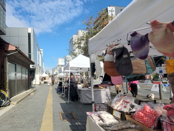 個性的な雑貨に飲食店が大集結！とやままちなかマーケット『越中大手市場』4月28日開催。