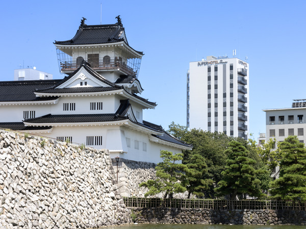 ウェルカムバー8