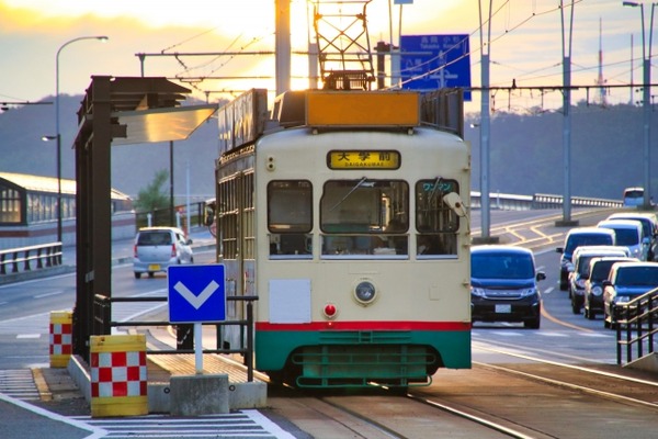 4a953118783e429068c2daf54ab75711_s