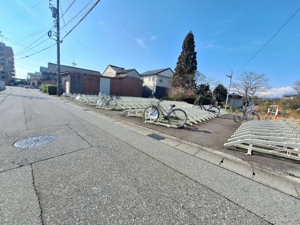 東富山駅第１自転車駐輪場4