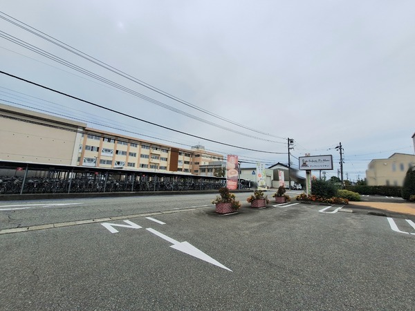 リブラン婦中店3