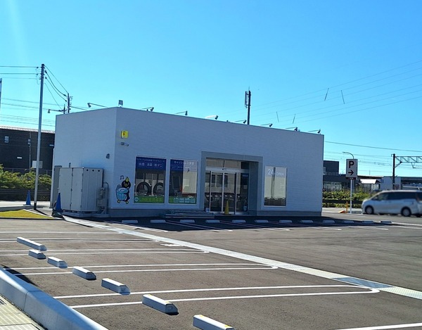 DCM呉羽駅北店5
