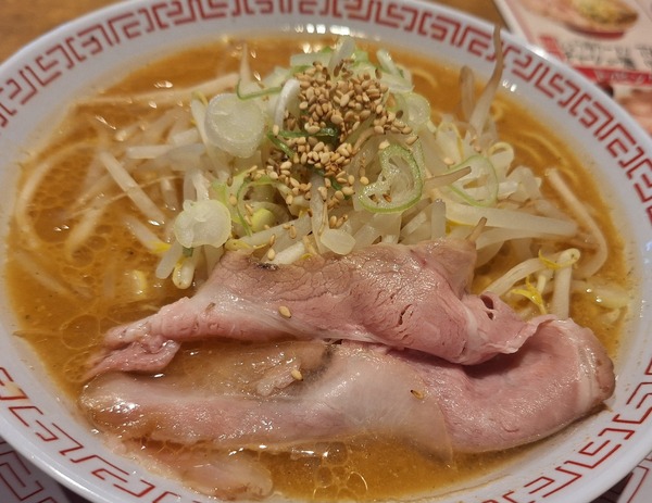 まるよし食レポ1