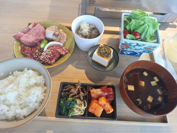 焼肉ホルモンらんたん9