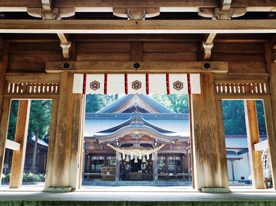 白山比め神社
