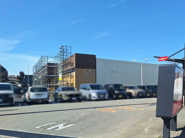 クスリのアオキ婦中東店10