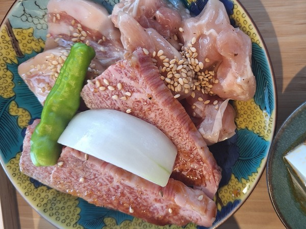 焼肉ホルモンらんたん12