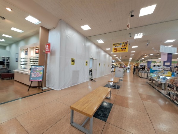 ドコモショップアピタ富山東店4