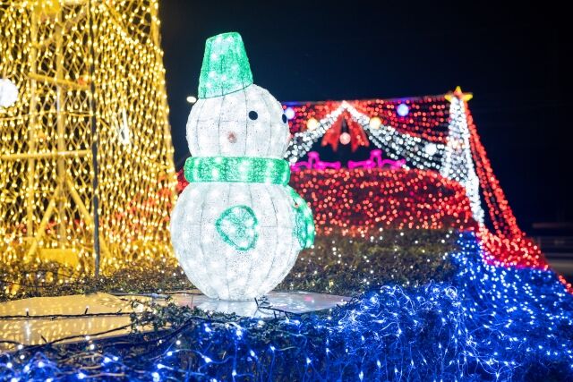 今年も『環水公園』にクリスマス限定イルミネーション！天門橋で『環水