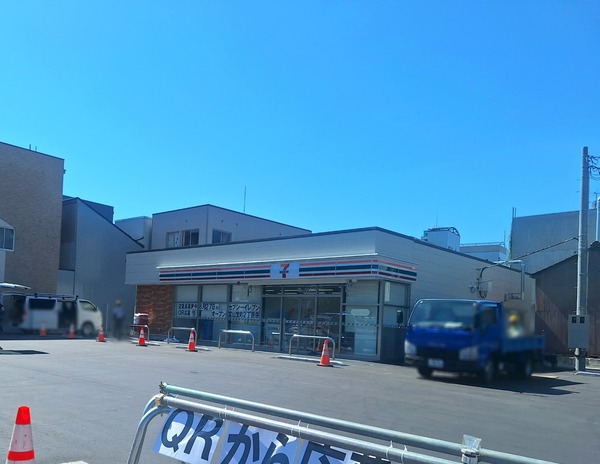 セブンイレブン富山宝町2丁目店5