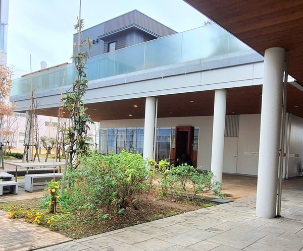 レガートスクエアアオイケ2