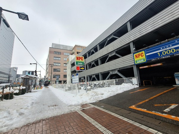 NPC富山駅前パーキング4