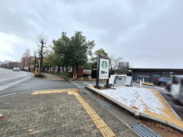 富岩運河環水公園平面駐車場6