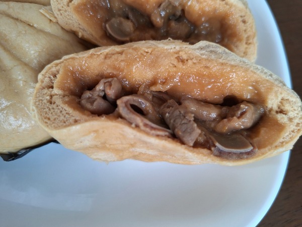 もつ煮込みまん5