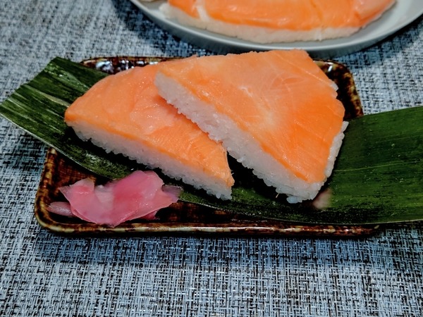 ますすし食べ比べ定食