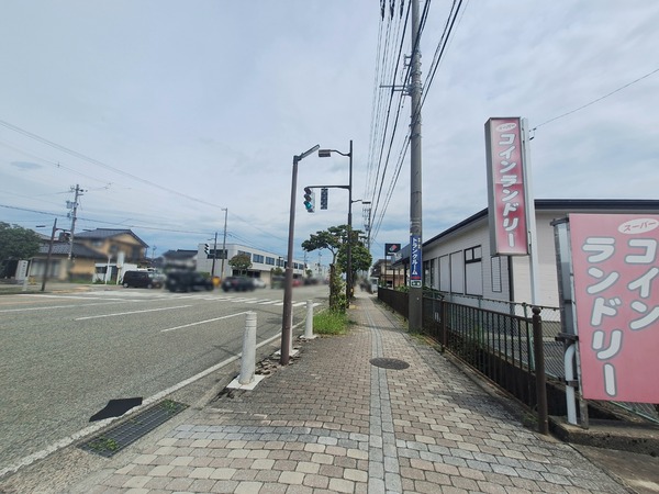 スーパーコインランドリー 中島店4