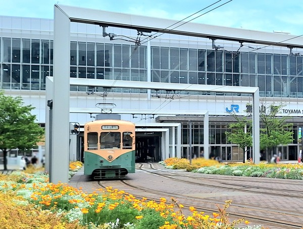 富山駅南北接続記念イベント！富山駅で『つながるWeekend+』開催！3月21日。