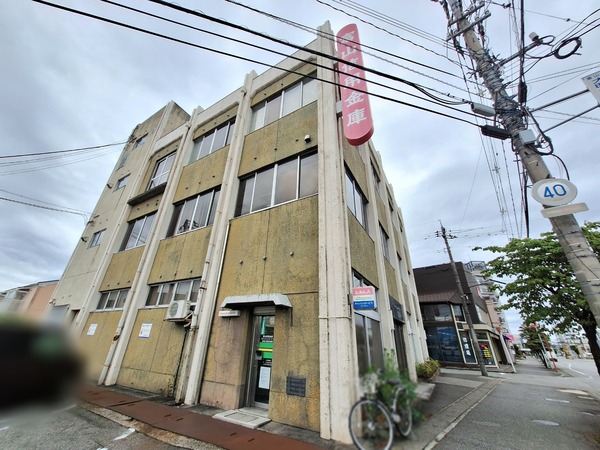 富山信用金庫 南富山支店1
