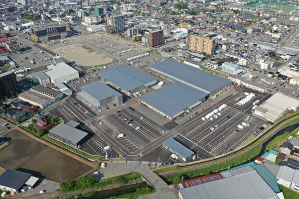 富山市公設地方卸売市場3