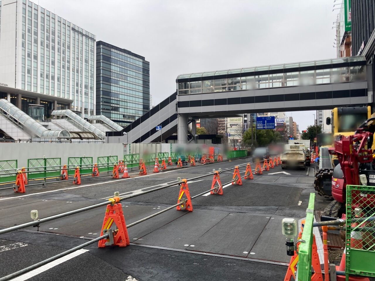 通行時は要注意 仙台駅東口 ヨドバシカメラマルチメディア仙台 前の道路が ヨドバシ仙台第1ビル 工事のため通行止めに 3月14日 7月31日 仙台プレス 宮城県仙台市の地域情報サイト