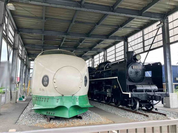 03e65682