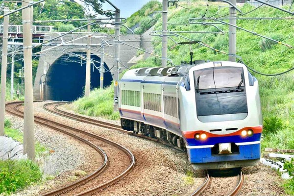 特急しらゆき・高速バスで新潟～上越へ！のってつながるキャンペーン