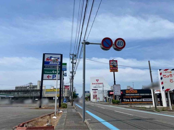 格安タイヤ トレッド 桜木インター店
