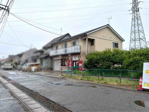 24時間 無人ホルモン直売所