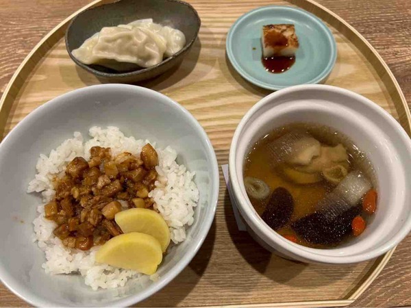 Lu Rou（ルーロ）