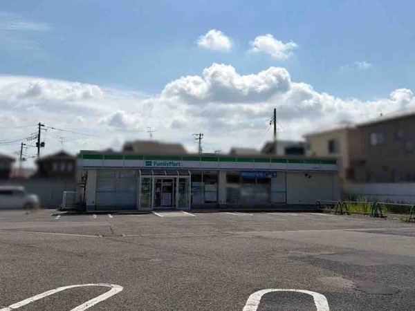 ファミリーマート 新潟善久店(Family Mart)