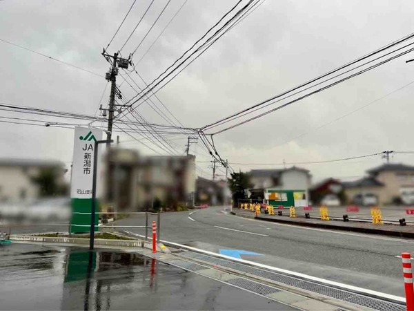 ファミリーマート 新潟石山店
