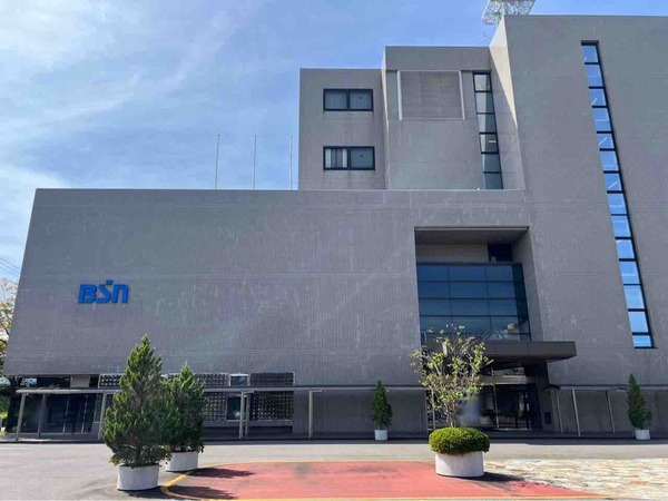 レンタルクロちゃん