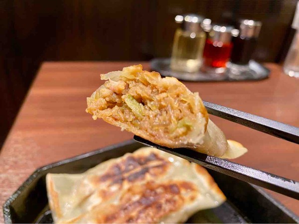 紅虎餃子房 新潟店