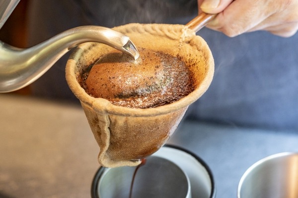 飯尾和樹のずん喫茶