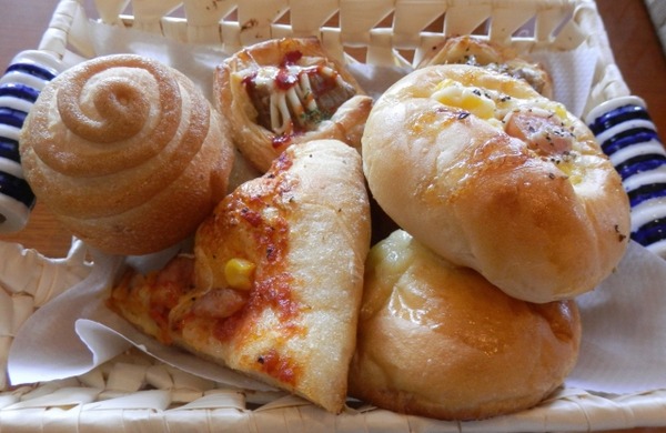 沼垂テラス 朝市