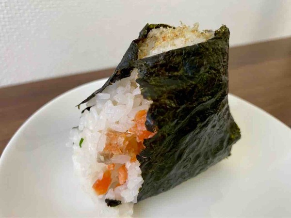 農家の嫁がむすぶおにぎり屋 十六代