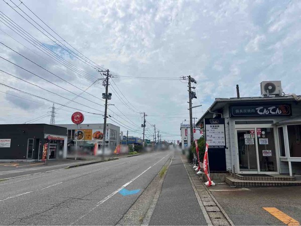お醤油屋さんのおせんべい本舗 新潟愛宕店