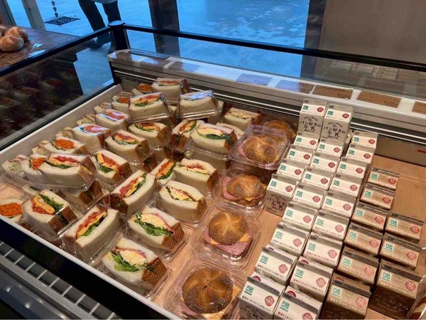 MOUNT TEN BREAD(マウンテンブレッド)