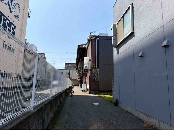 月とアイス