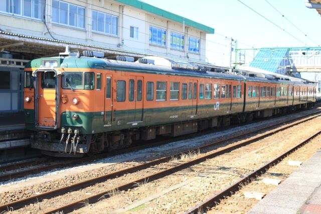 ファン必見！？115系電車の塗装解説・図面集『JR東日本新潟支社 115系