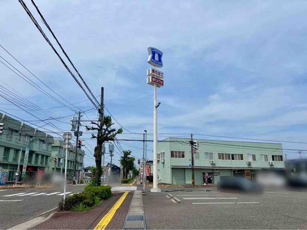網と鉄板の肉酒場はっぴぃ