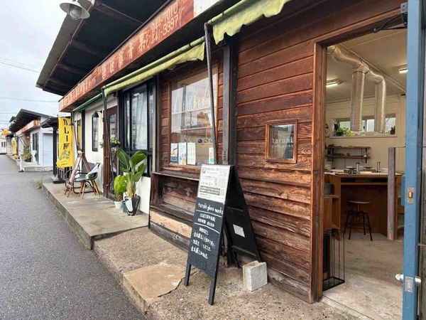 沼垂テラス 朝市