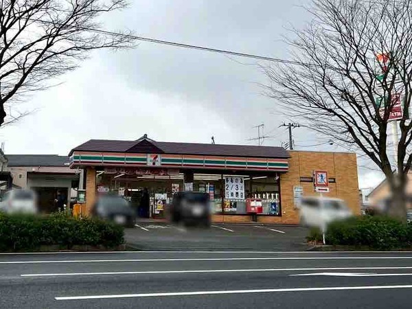 セブン-イレブン