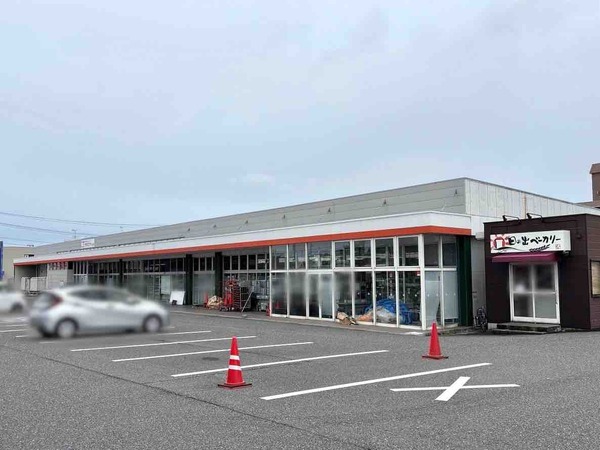 スーパーのアオキ石山店
