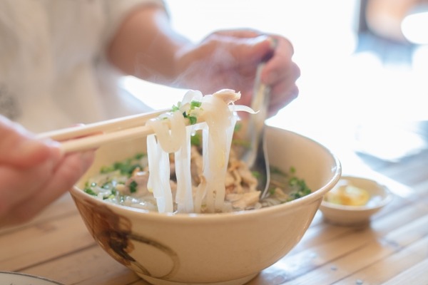 米粉ラーメン開発プロジェクト