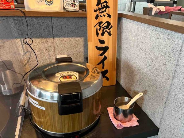満腹食堂 メガ豚チョップ