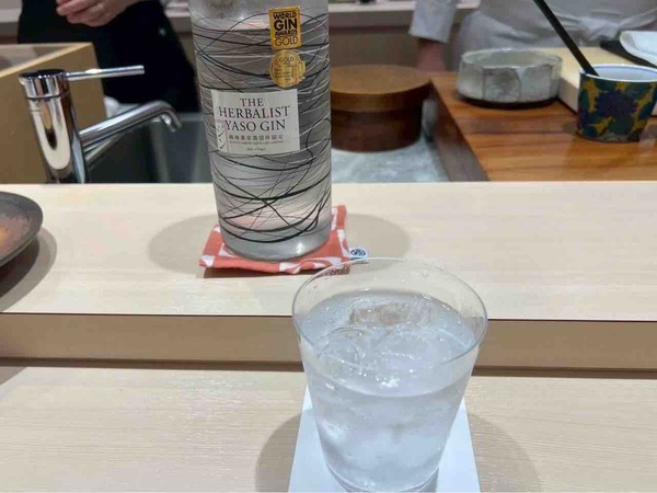 鮨はたけやま