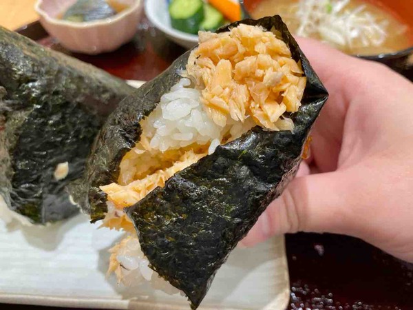おにぎり処 八番