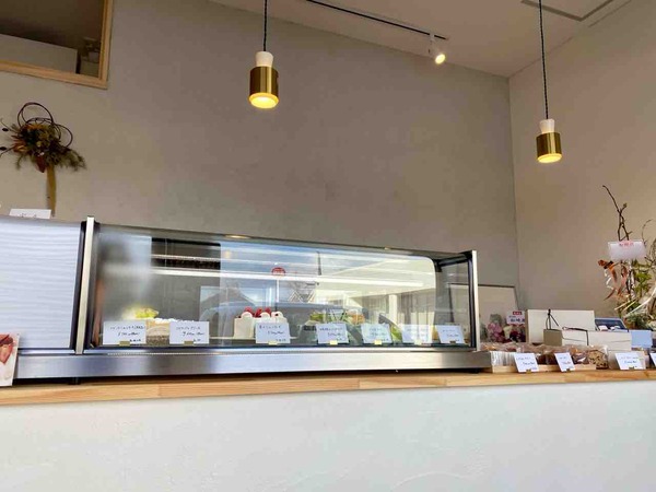 Patisserie éclat（エクラ）