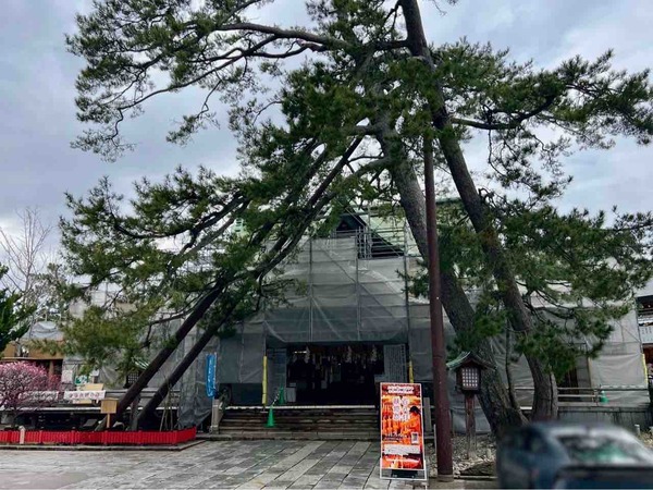 白山さまの春まつり